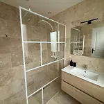 Le Prestige - T2 Neuf Et Equipe Apartment *