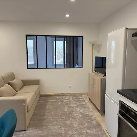 Apartment Le Prestige - T2 Neuf Et Equipe Evreux
