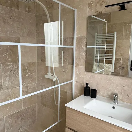 Apartment Le Prestige - T2 Neuf Et Equipe